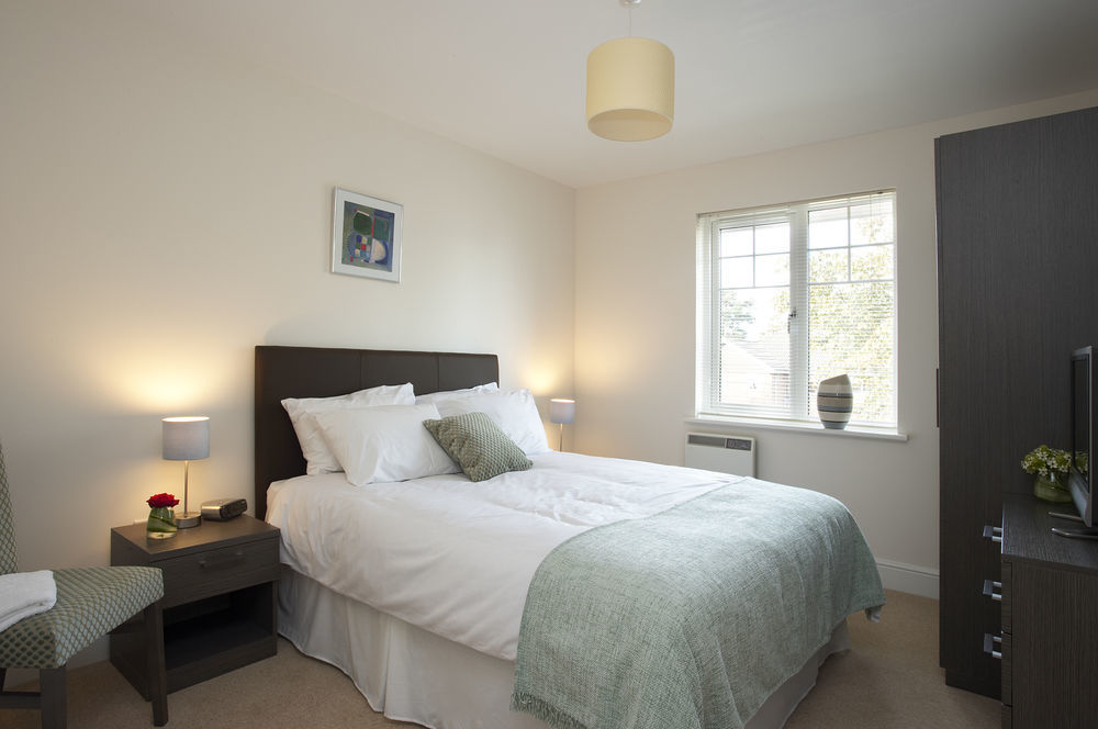 Saco Farnborough Apartment Farnborough  Luaran gambar
