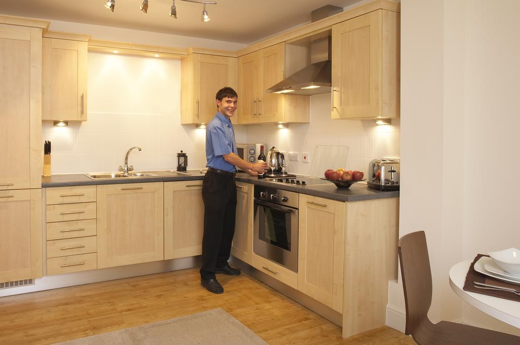 Saco Farnborough Apartment Farnborough  Luaran gambar